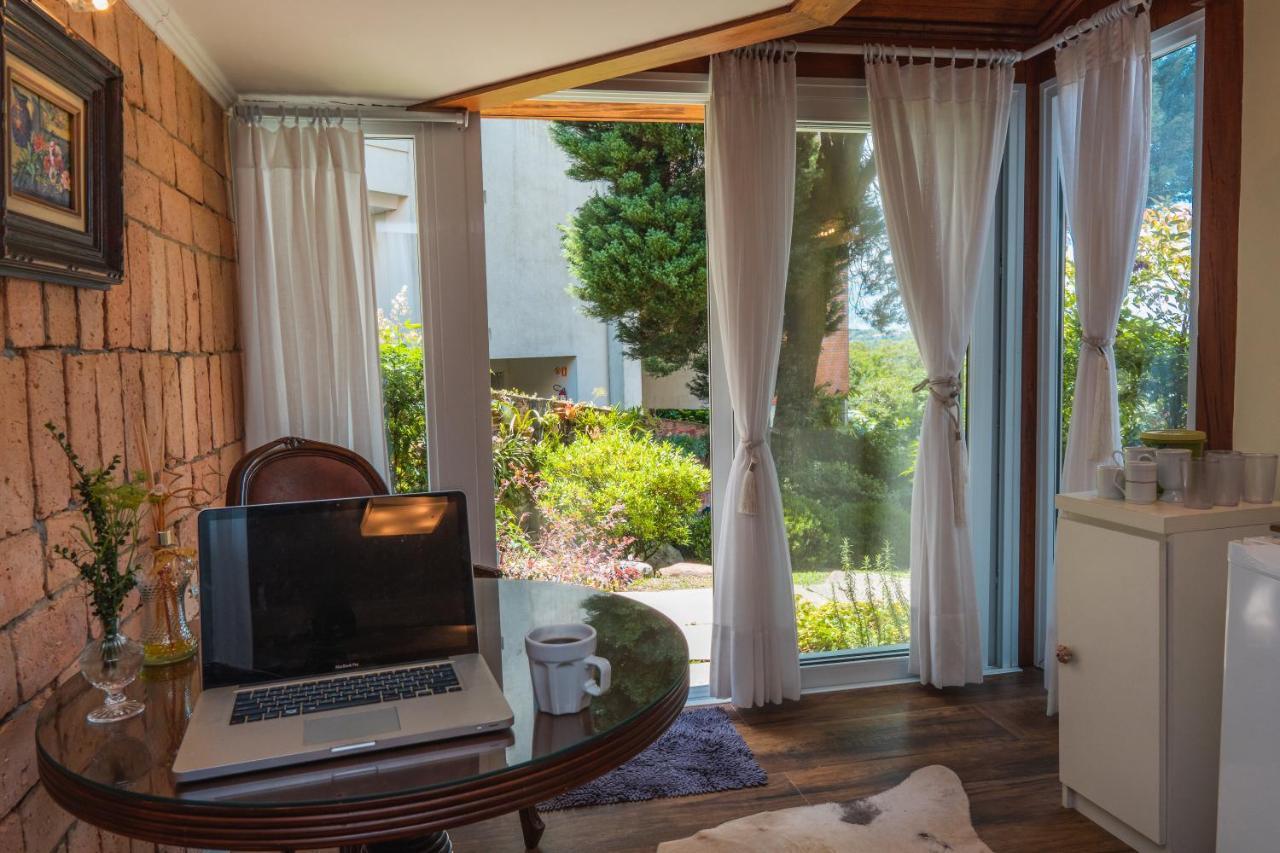 Suites Refugio Do Vale Gramado Extérieur photo